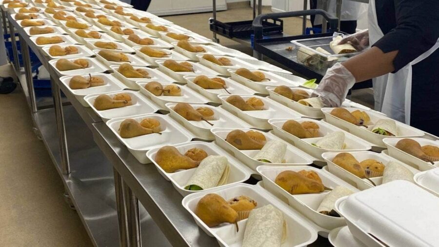 Auckland Unlimited, Spotless to deliver 9k school lunches
