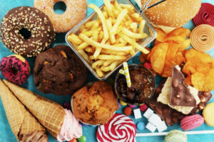 UK moves to ban adverts of unhealthy food