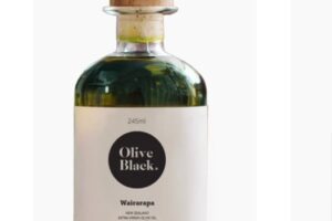 Olive Black takes gong in New York
