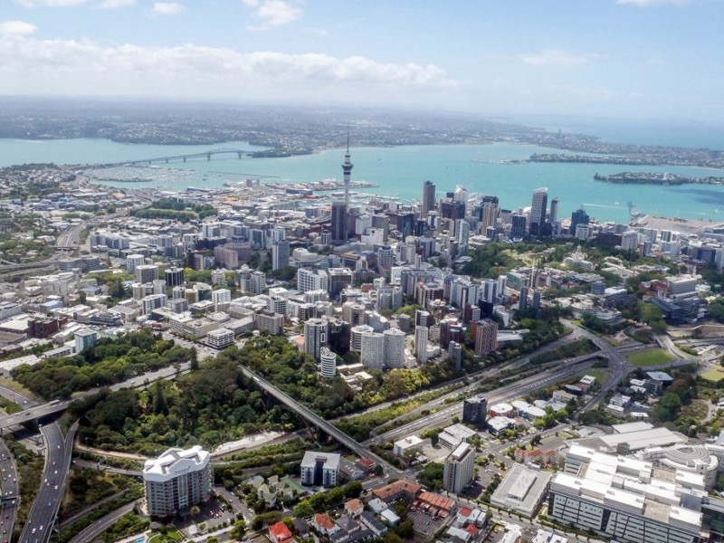 Waikato cases cloud Auckland’s ‘in principle’ move to level 3