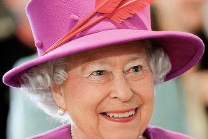 Hospo welcomes public holiday for Queen despite cost to business