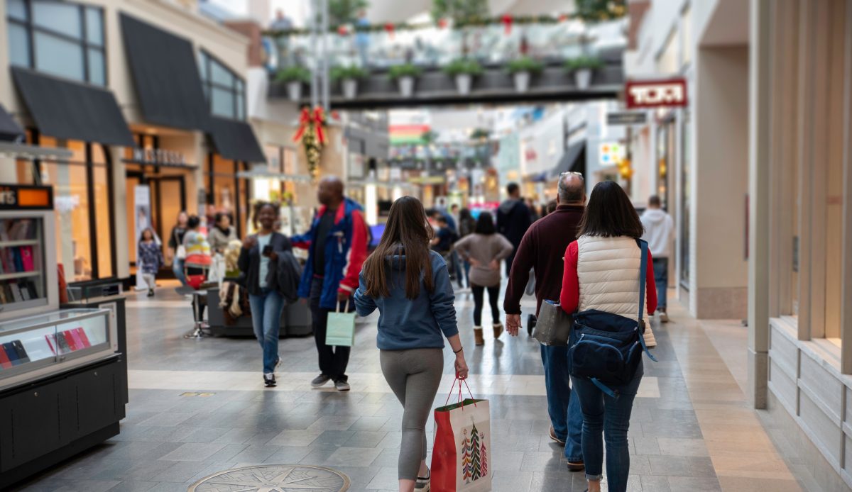 Retailers give thumbs down to minimum wage increase – Retail NZ survey