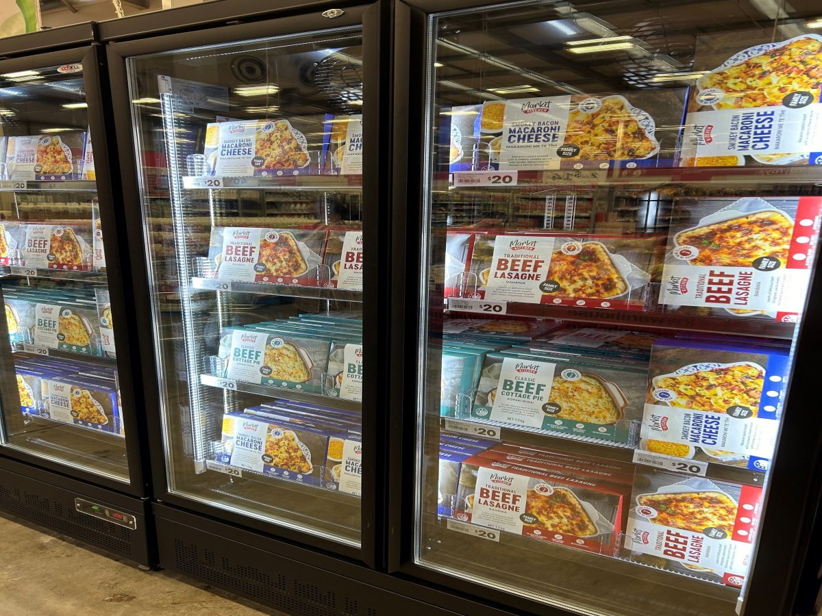 The Warehouse starts frozen ready meals trial