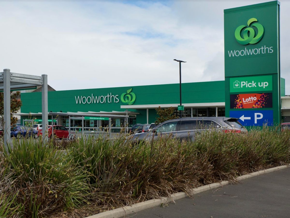 Woolworths transitions 50th store